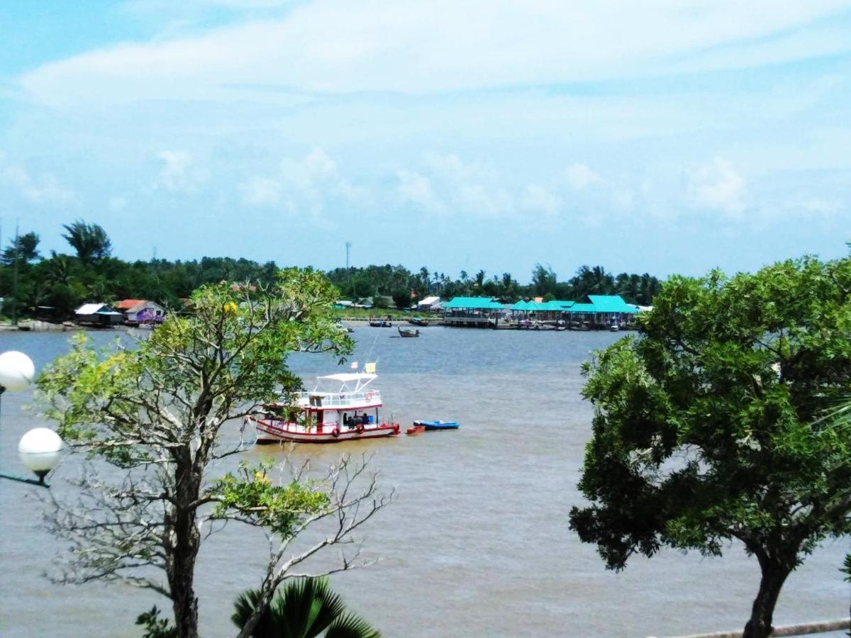 Krabi town The Tara River المظهر الخارجي الصورة