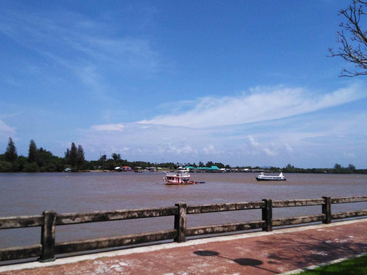 Krabi town The Tara River المظهر الخارجي الصورة